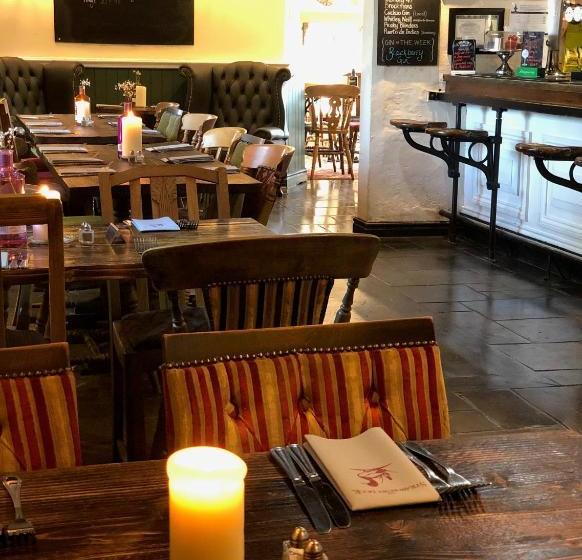 호스텔 The Strawbury Duck Inn