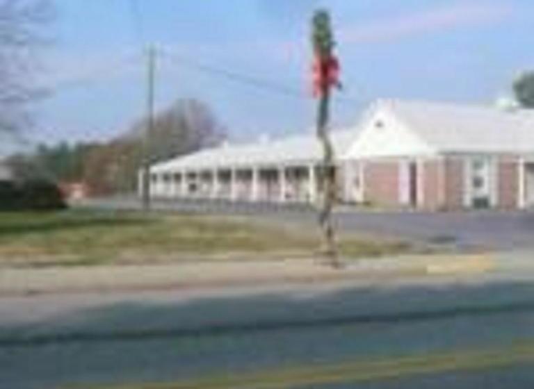 Общежитие Wedgewood Motor Inn