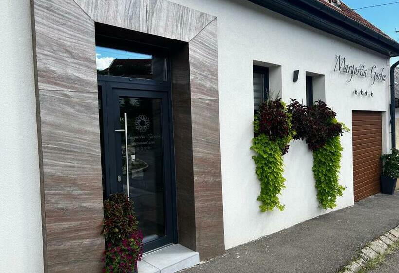 Bed and Breakfast Margaréta Garden & Spa