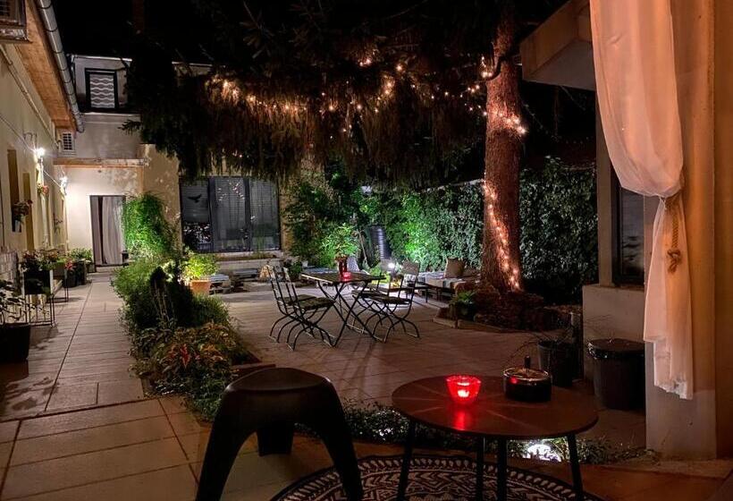 住宿加早餐  Margaréta Garden & Spa