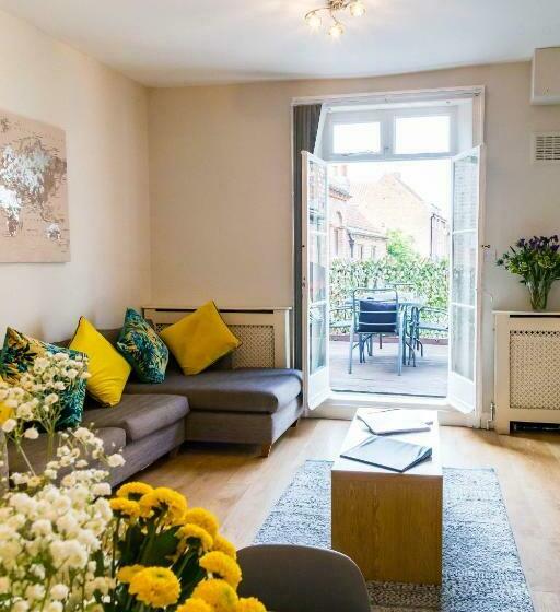 Goodramgate Apartments