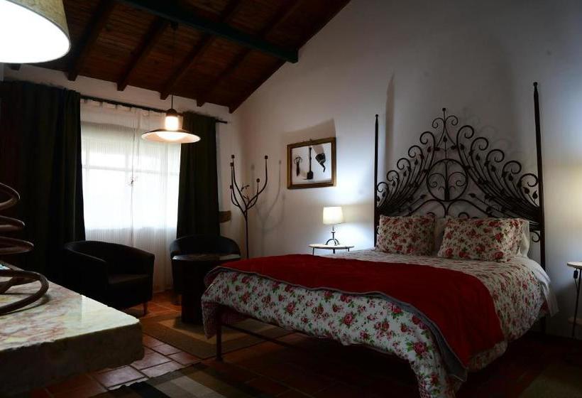 ホテル Quinta Dos Trevos   Artes E Ofícios