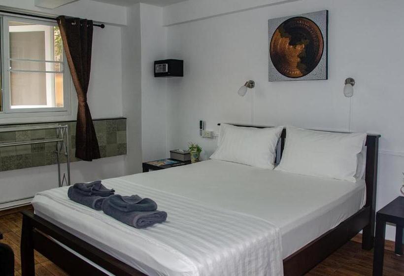 بنسيون Allstar Guesthouse