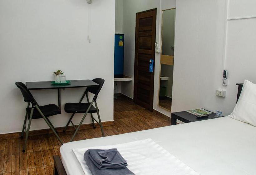 بنسيون Allstar Guesthouse