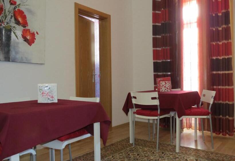 Пансион Alojamento Cesarini