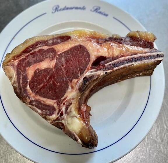 פנסיון Apartamentos Raisa