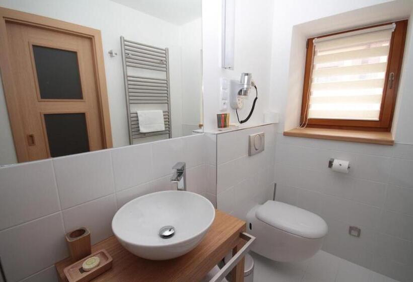 بنسيون Bílý Jednorožec