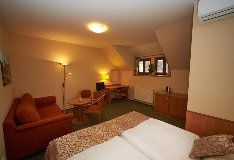 بنسيون Bílý Jednorožec