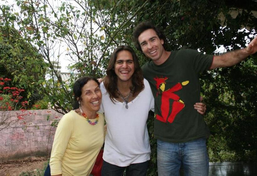 ペンション Buddy's Hostel & Pousada Alto Paraiso