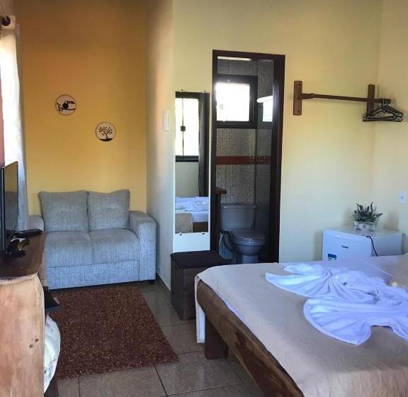 ペンション Buddy's Hostel & Pousada Alto Paraiso