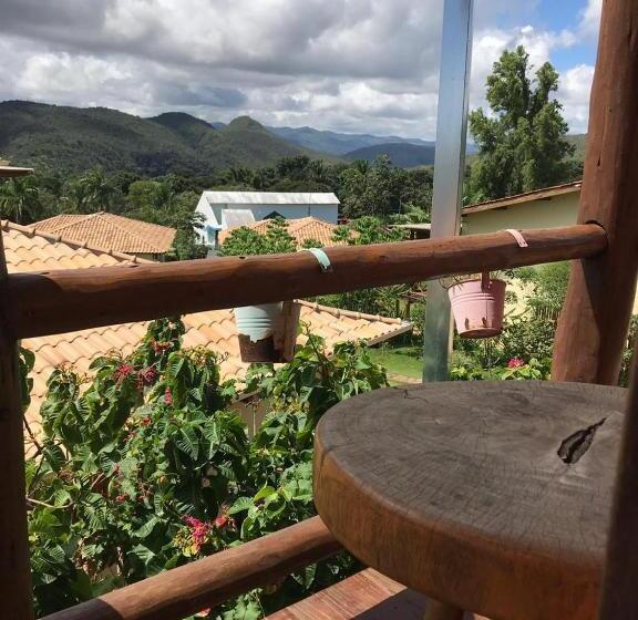 ペンション Buddy's Hostel & Pousada Alto Paraiso