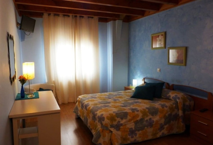 פנסיון El Golobar