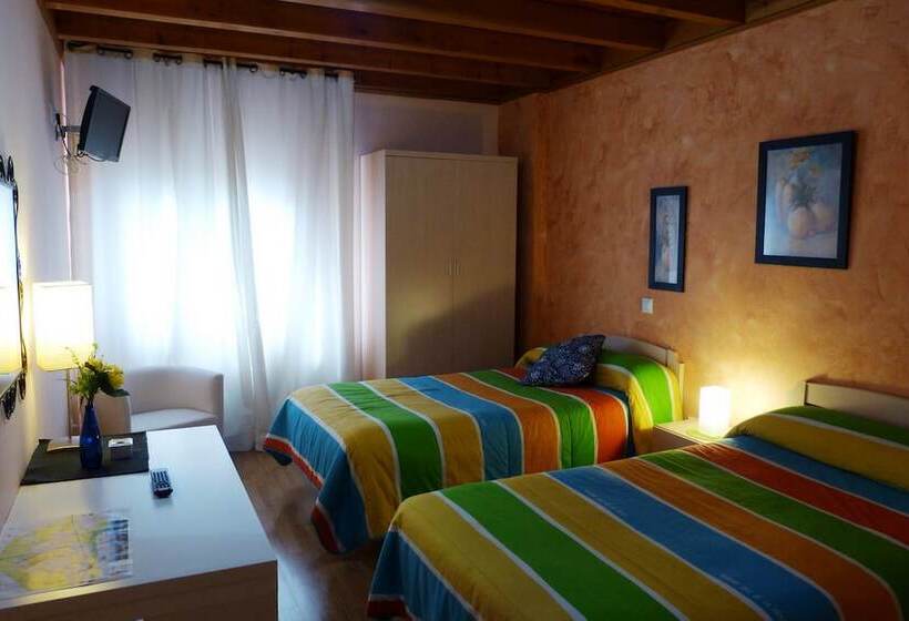 פנסיון El Golobar