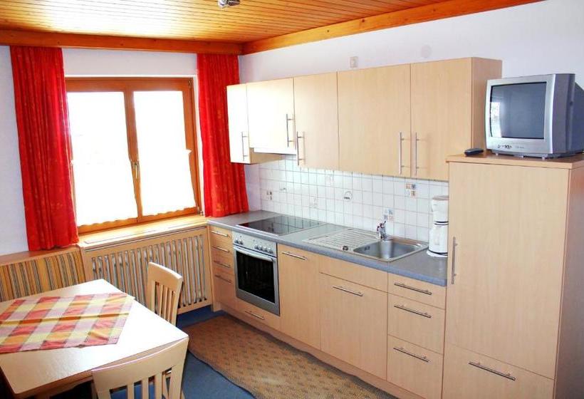 بنسيون Gästehaus Toferer