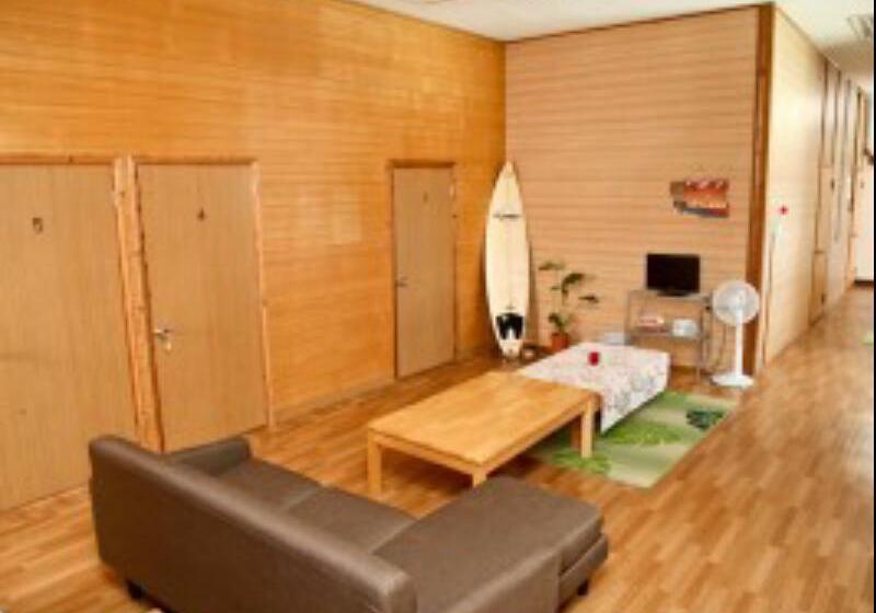 بنسيون Emix Ishigaki