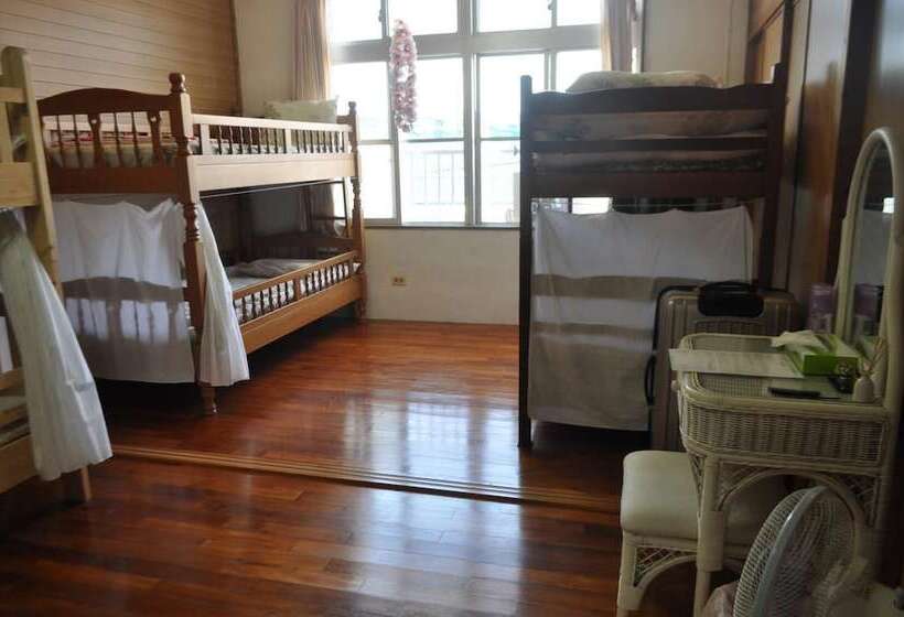 بنسيون Emix Ishigaki