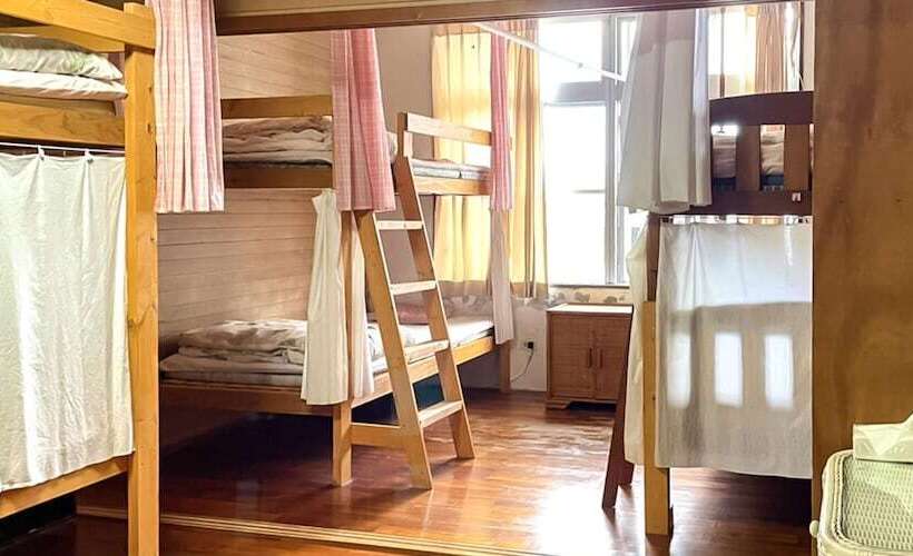 بنسيون Emix Ishigaki