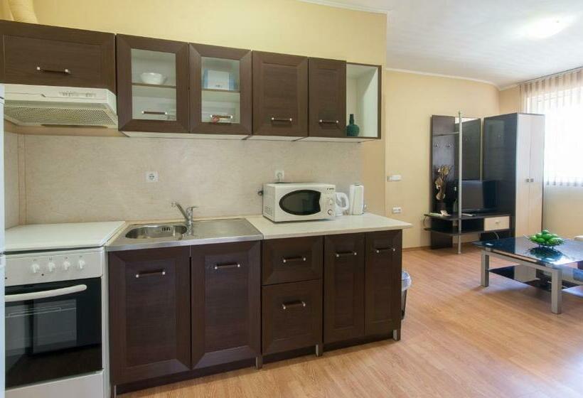 펜션 Guest House La Casa