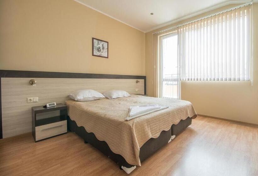 펜션 Guest House La Casa