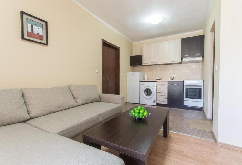 펜션 Guest House La Casa