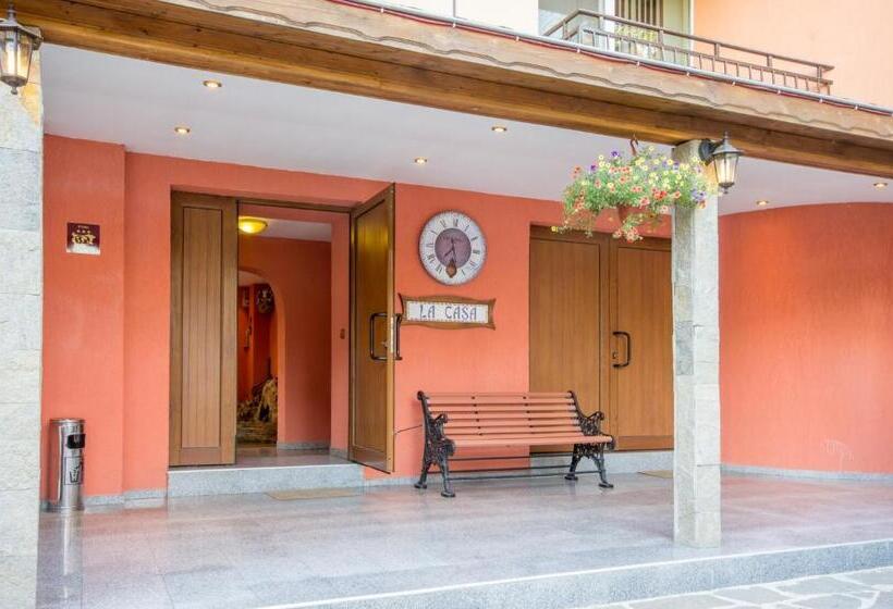 펜션 Guest House La Casa