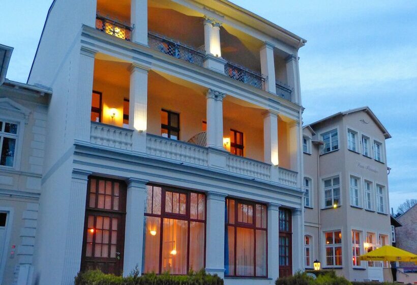 پانسیون Haus Alexander