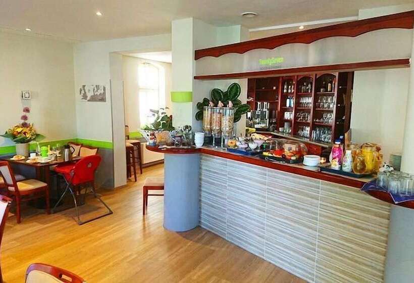 پانسیون Haus Alexander