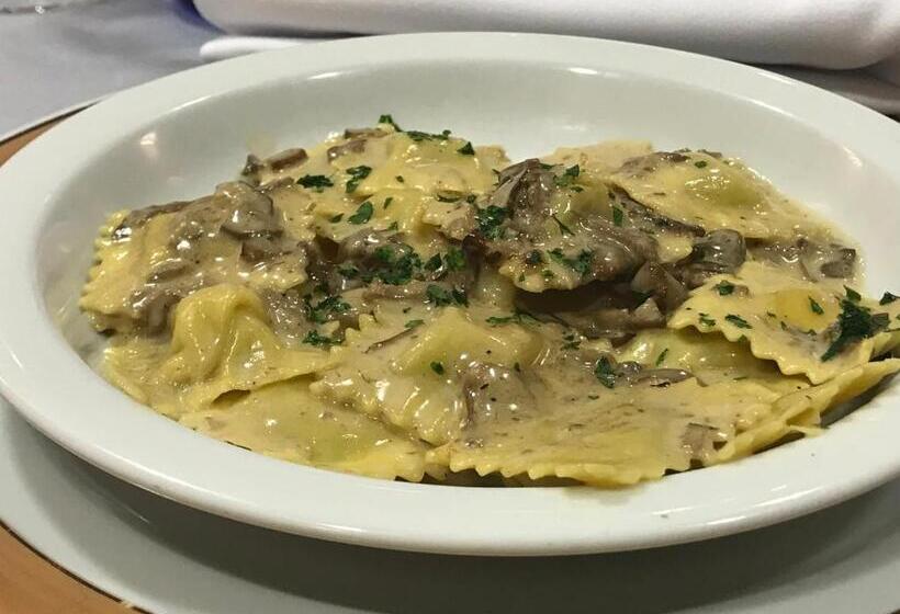 پانسیون Hostal Ezkaurre