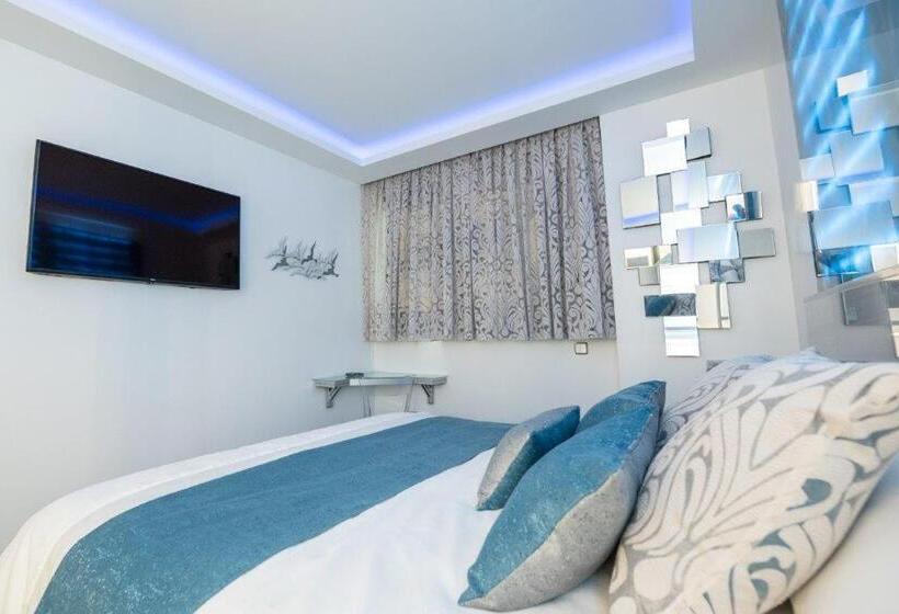 ペンション Hostal La Carretera