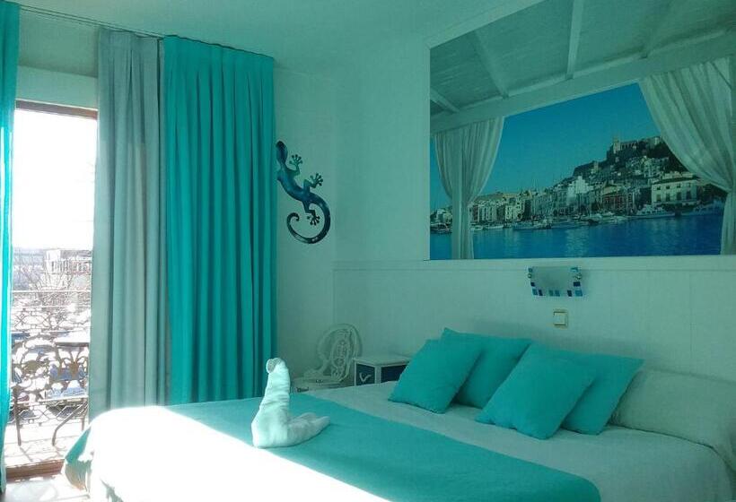 ペンション Hostal La Carretera