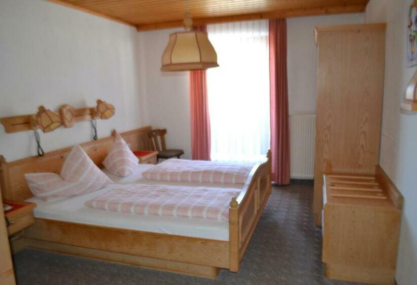 بنسيون Innviertler Berggasthof