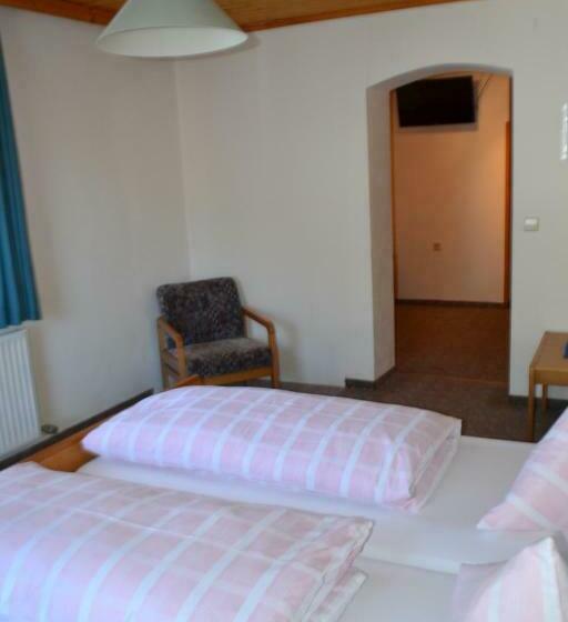بنسيون Innviertler Berggasthof