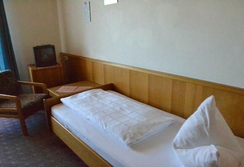 بنسيون Innviertler Berggasthof