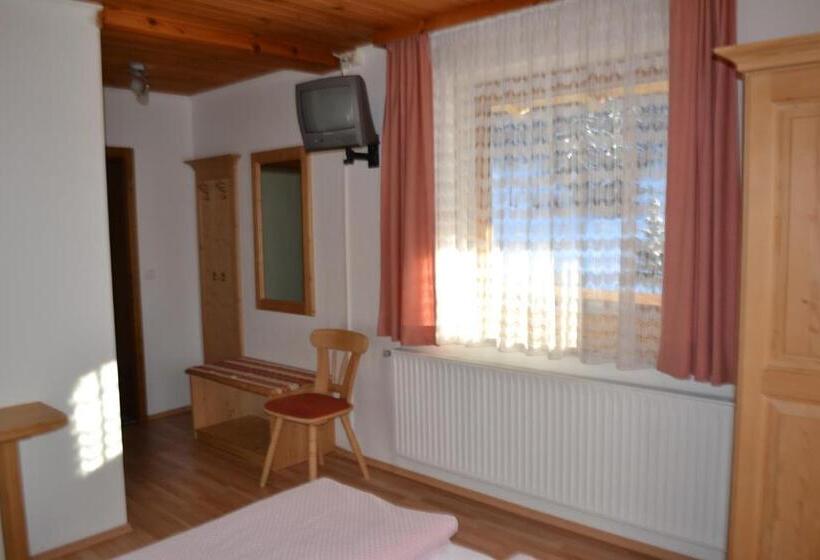 بنسيون Innviertler Berggasthof