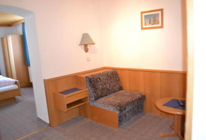 بنسيون Innviertler Berggasthof