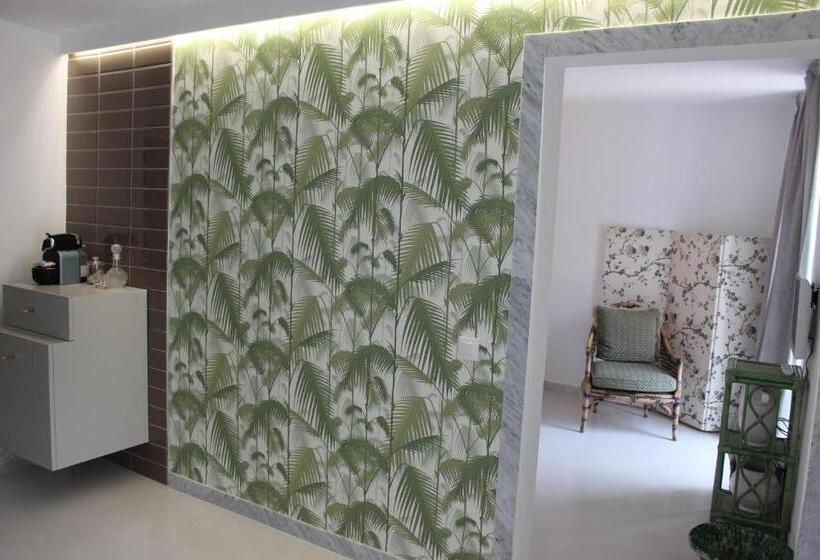 פנסיון La Torretta Lodge