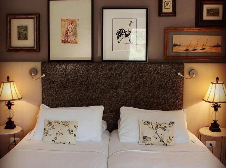 פנסיון La Torretta Lodge