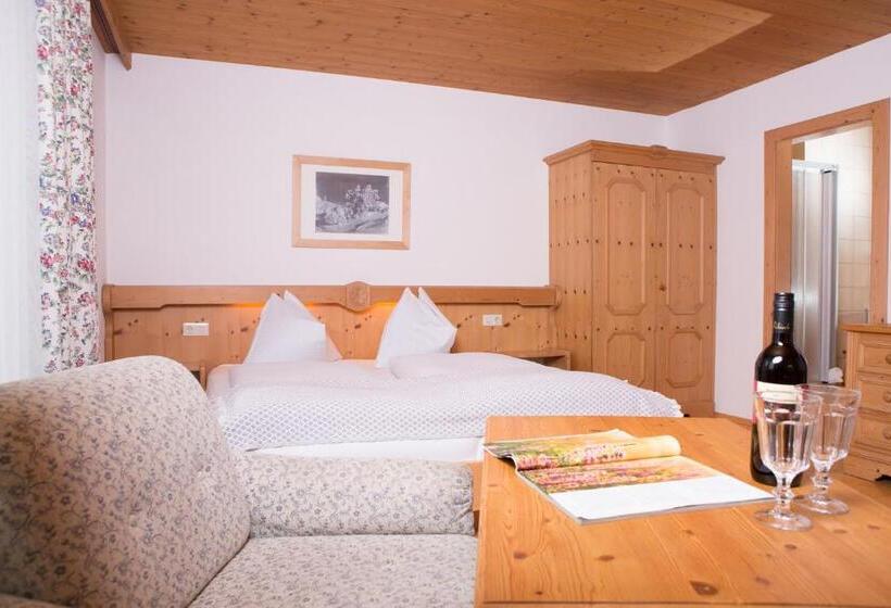 پانسیون Landhaus Huber