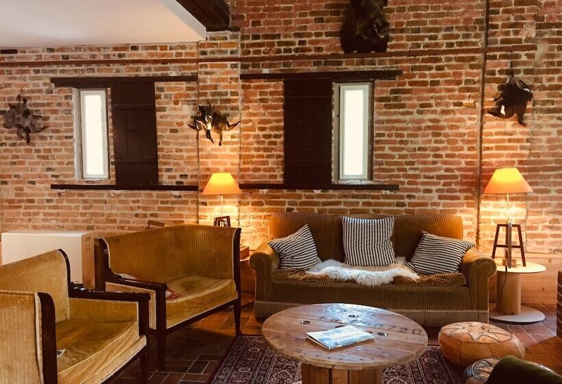 פנסיון Montperthuis