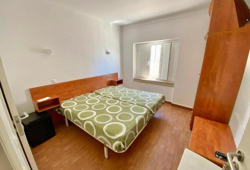 פנסיון Na Crista Da Onda