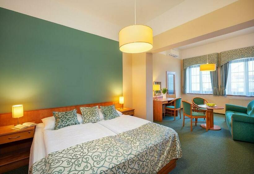 بنسيون Bílý Jednorožec