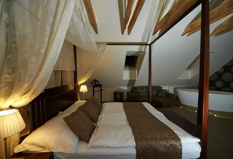 بنسيون Bílý Jednorožec