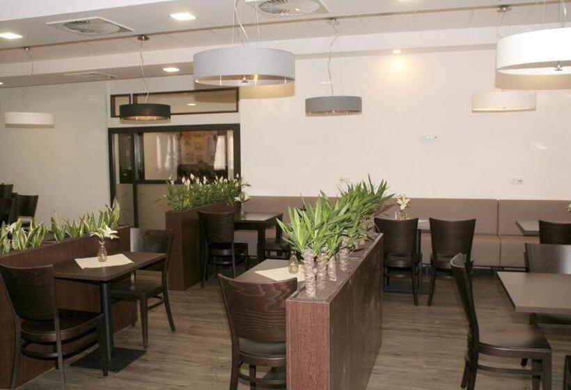 膳宿费 Penzion Aladdin