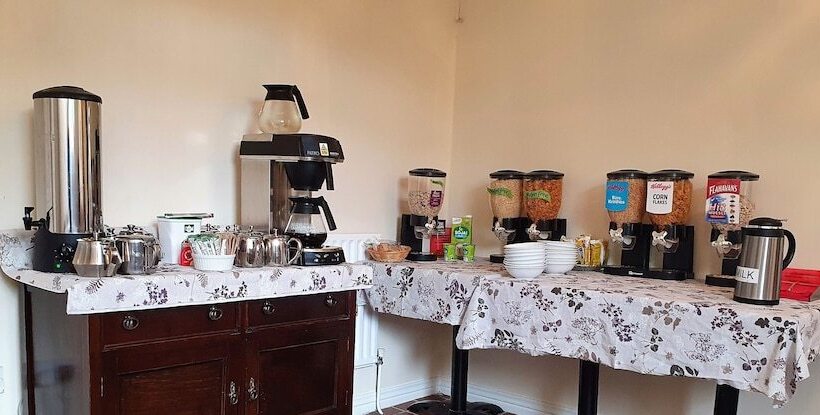 Пансион Portfinn Lodge