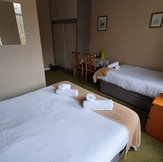 Пансион Portfinn Lodge