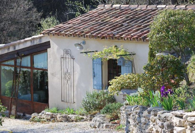 膳宿费 Sous Les Canniers