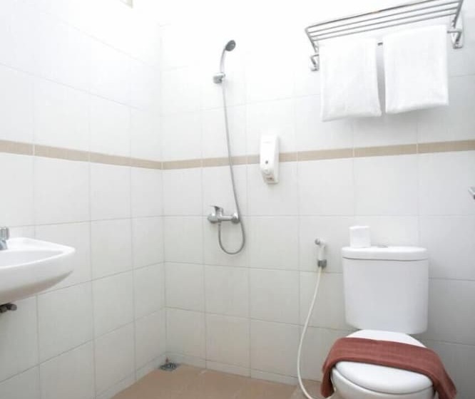 פנסיון Yuwono Hotel & Villa Malioboro