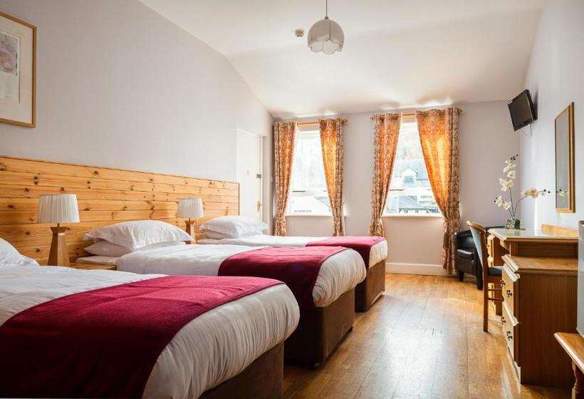 بنسيون The Oystercatcher Lodge Guest House