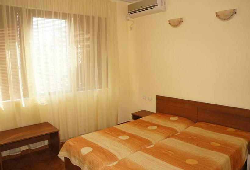 بنسيون Tonus Guest House