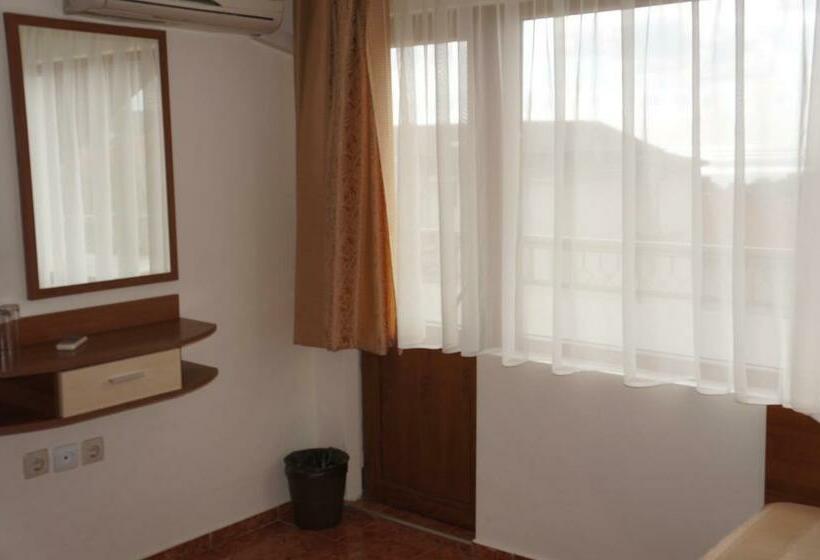 بنسيون Tonus Guest House